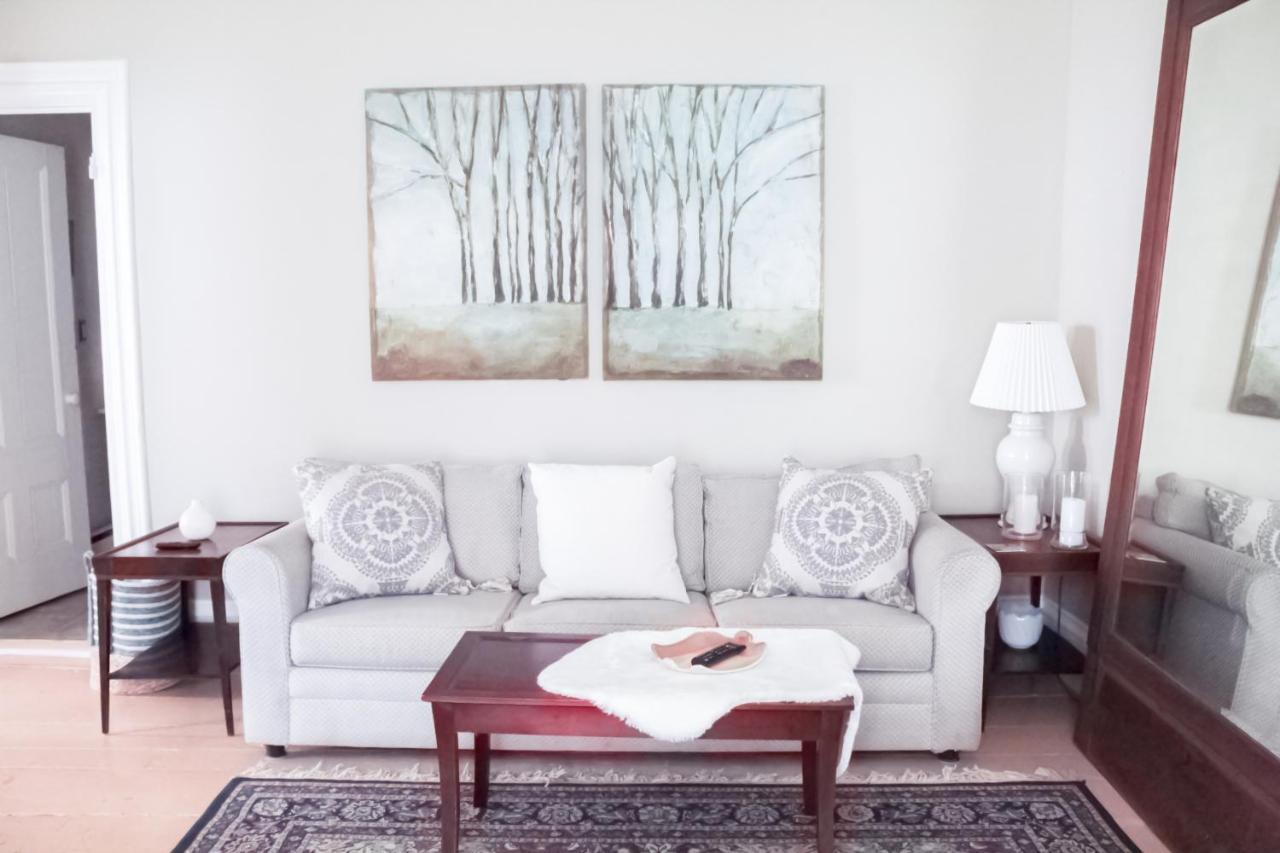 Honeysuckle Suite Apartment In Downtown 록랜드 외부 사진